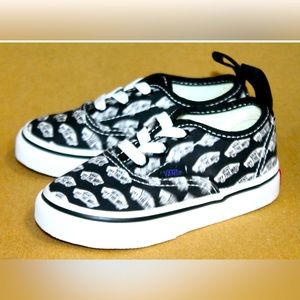 COPY - 💙💖 VAN BLURRED OUT OFF THE WALL TODDLERS TENNIS SHOES LIKE NEW